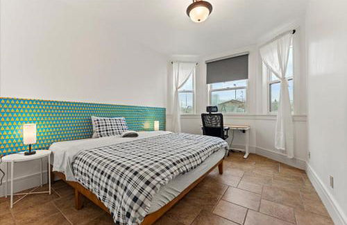 #Urban Elegance 3BR With Parking Near UC BART & Downtown - Photo 17