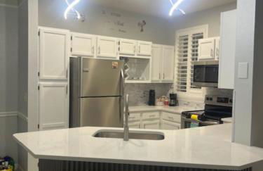 Magical Apartment DisneyFree ShuttleFree parking - Foto 40