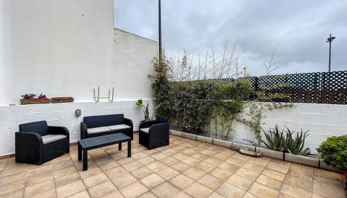 F96 Apartamento ubicado en el corazón de Fornells - Photo 3