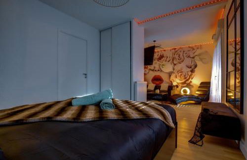 Love Room - Balnéo - Insolite- Détente - Foto 3
