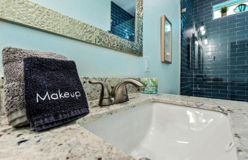 3 Beachfront Homes | 15BR Retreat for 54 Guests - Foto 56