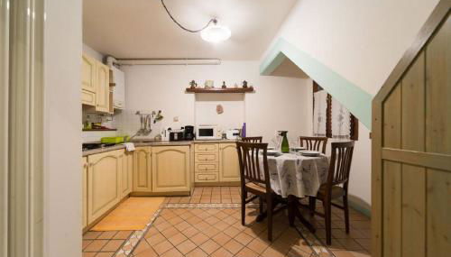 San Barnaba Artist's district house - Photo 3