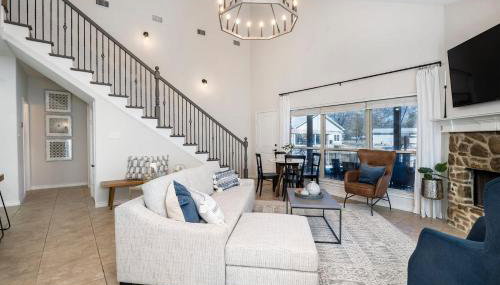 Luxury Lakefront Getaway - Foto 4