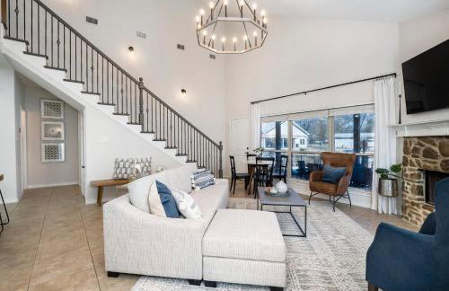 Luxury Lakefront Getaway - Foto 4