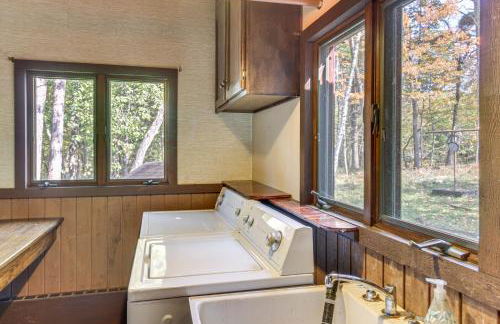 Less Than 1 Mi to Trails Wooded Home on Eagles Nest Lake! - Foto 25