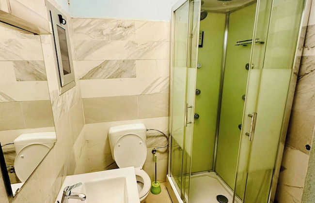 Villa Amina Splendid Elegant Structure - Photo 24