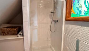 The Annexe Headcorn - Foto 4, Shower
