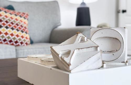 #370-Stunning 4 bed villa with south facing pool and spa with no rear neighbors - Foto 27