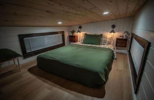 Unique Tiny Home Minutes from Downtown - Foto 11