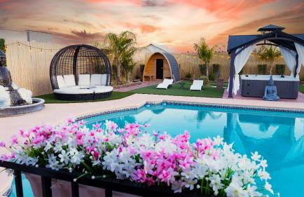 Buddha Mansion Luxury Resort - 8BR Modern, HotTub, Huge pool, Sauna, BBQ grill, Game Room - Foto 68