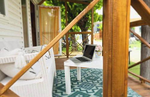 Camping Costa Dorada Bungalow Maia - Foto 11