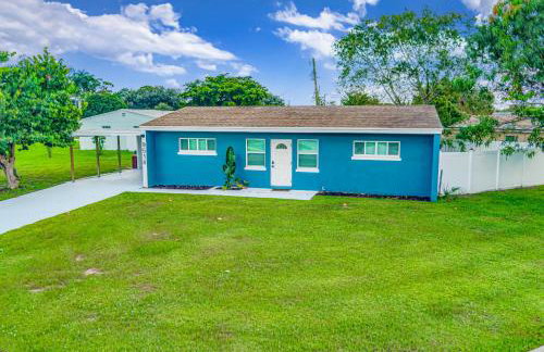 Sunshine Villa - with Private Pool - Foto 1