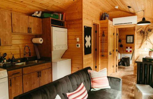 The SKI HAUS A Montana Tiny Cabin Forest Retreat - Foto 21