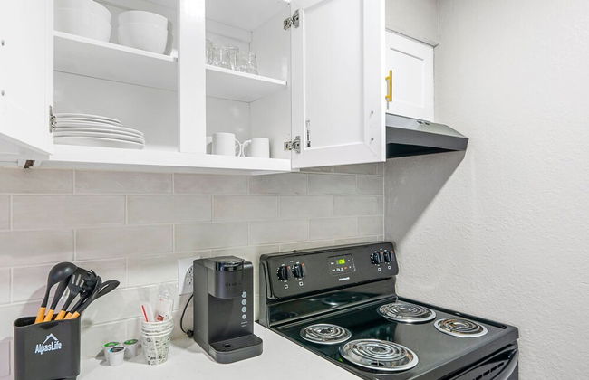 Newly Renovated Atlanta Gem Central Buckhead Apt - Foto 10