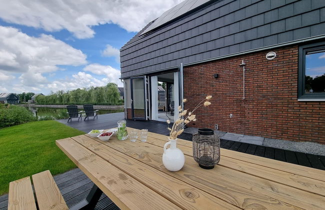 Luxurious Detached Water Villa With Jetty - Foto 16