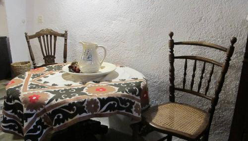 Blue Door (in the castle of Monembasia) - Foto 4