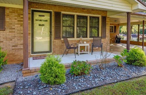 Game Nights, BBQs and Family Fun Union Grove Escape - Foto 31