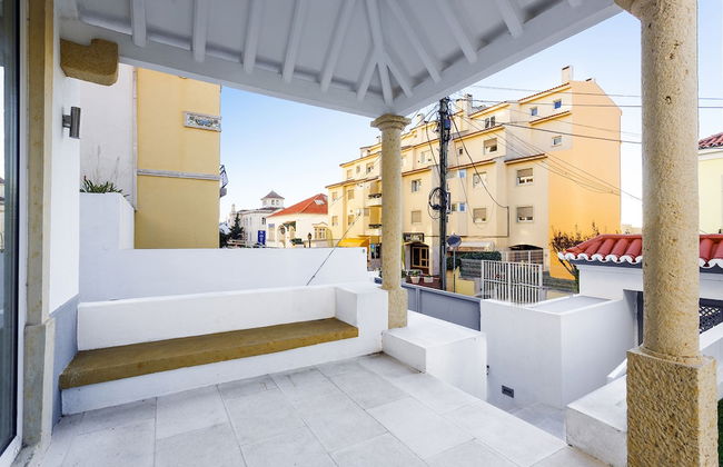 Chalet Estoril Luxury Apartments - Photo 42