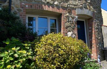 Cart-Tws Bach cosy three bedroom home near St Davids and Pembrokeshire coast path - Foto 1