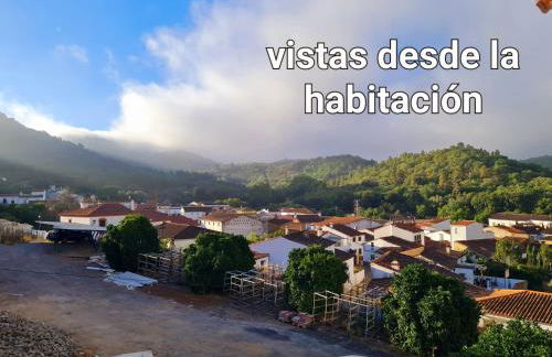 La Casa Junto al Sendero del Río & chimenea y leña incluida - Foto 25