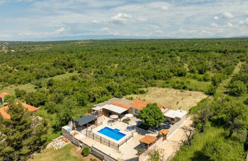 Holiday Home Burgija with pool - Foto 3