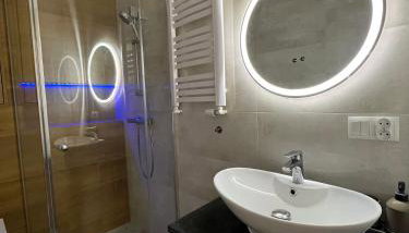 AgaApartments - Foto 4, Shower