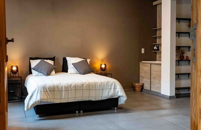 Villa With Swimming Pool in Erembodegem - Photo 11