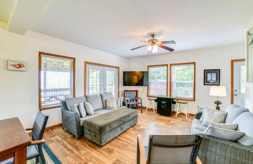 Beachside Living! Family Retreat on Oneida Lake - Photo 3