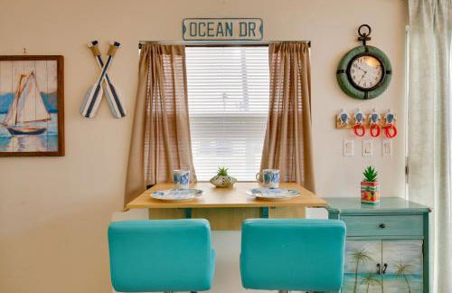 Furnished Deck Waterfront Port Isabel Cottage! - Foto 11