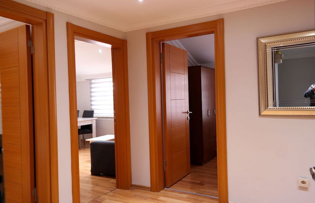 Sheriff Residence - Photo 2