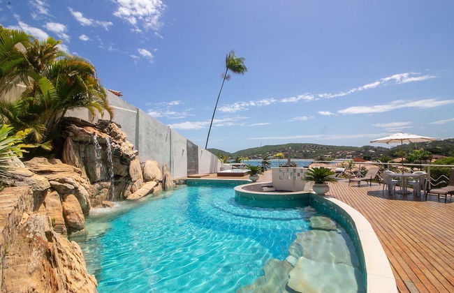 Maravilhosa Mansão em Frente à Praia - Foto 1