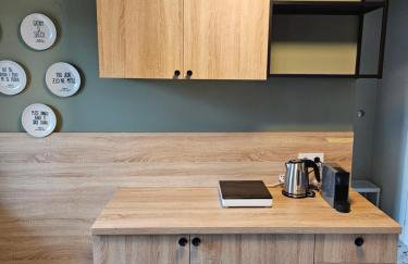 Lili's Studio 2, balcony, New 2025 - Photo 3