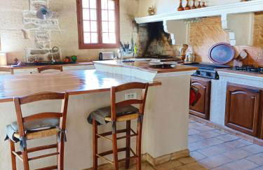 Mas Le Clos de Teillan 6 chambres 3 SDB, Piscine, Sauna, Bain à remous - Foto 15