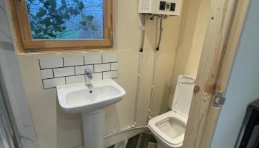 Rectory Hideaway - Photo 3