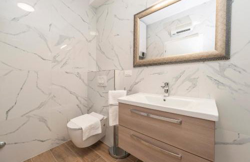 Villa Eni Beachfront apartment with pool - Photo 29