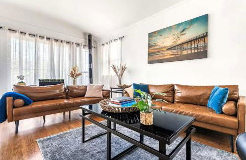 Spacious 4 bedroom home by Melrose and 10 minutes to Hollywood Walk of Fame - Foto 1