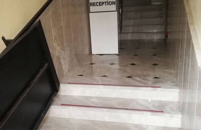 A Suit Residence - Photo 17