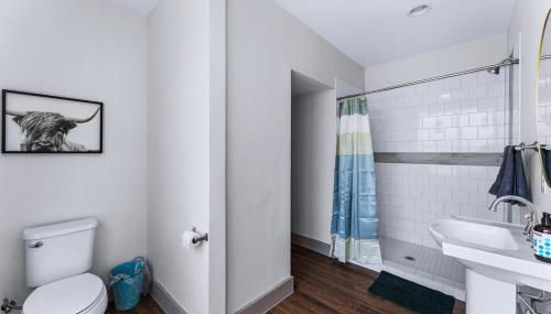 River Hotel Groups Main Street Games Firepit - Foto 3