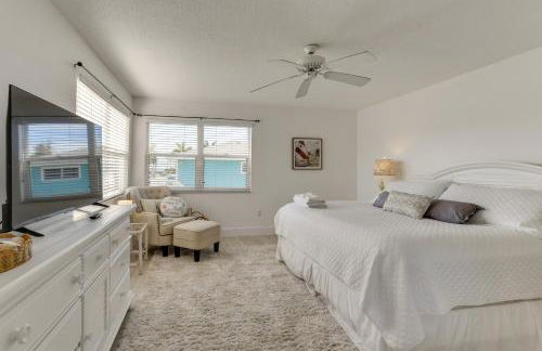 Covered Deck and Bay Views Bradenton Beach Abode! - Foto 13