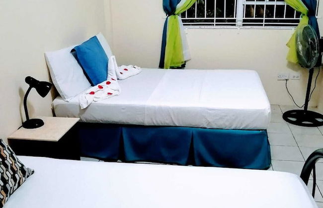 Louislyn Apartments - Photo 14