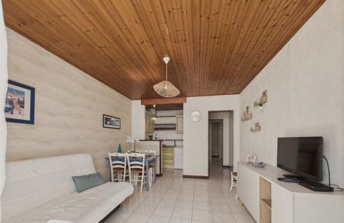 Appartement pour 4 - Terrasse - 100m du Port - Foto 7