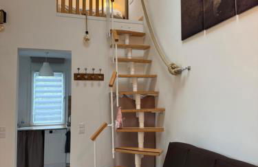 The Little Oak - tiny house with bed on mezzanine & terrace - from 1 to 4 p Disney, Paris & CDG - Foto 45