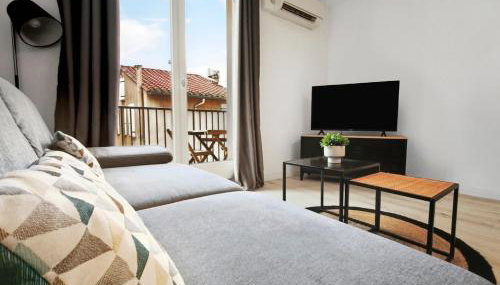 T3 Moderne, spacieux & climatisé - Parking Privé - Foto 5