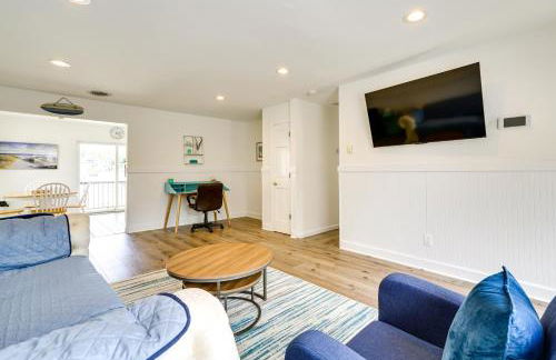 Charming Beach Haven West Home 1 Mi to Beach! - Foto 6