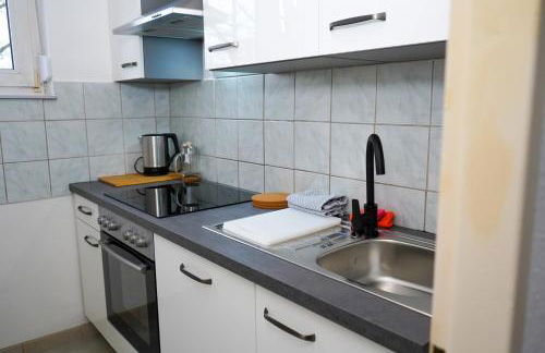 unique - 3 Zimmer - Loggia - Küche - Waschmaschine - Foto 13