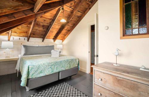 Stunning Water Views Sleeps 14 - Foto 25