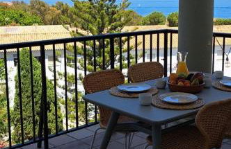 Duquesa Beach Apartment - Photo 2