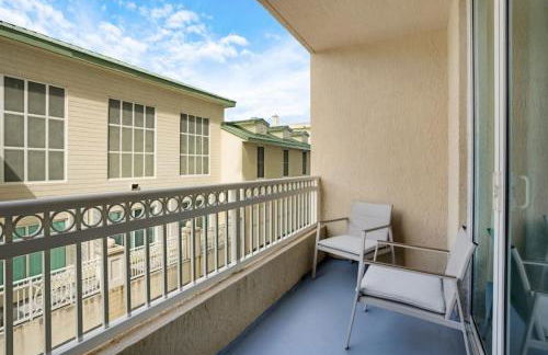 1 BR King- Rooftop Pool close to beach Casa Costa - Foto 23