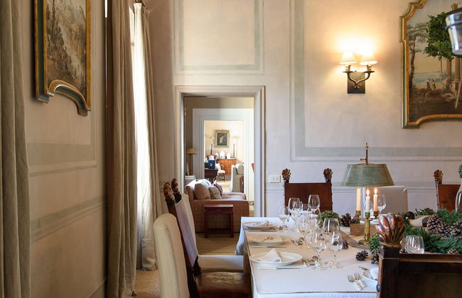 Large Beautiful Villa in Tuscan Hills of Chianti Stunning Gardens and Large Pool - Foto 66