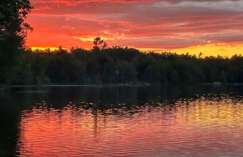 Peaceful Nature Escape on Little Portage Lake! - Foto 29